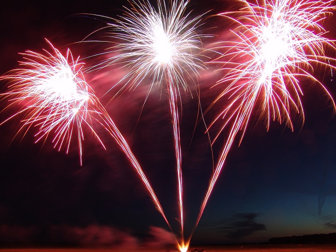 20 Years of Sonning Fireworks: “I mean come on, how many kids at 15 get to fire fireworks display mortar shells using an electric system they built themselves!”